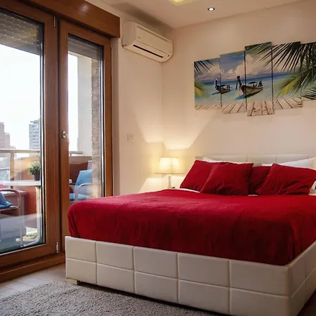 Sara Lux A Blok Apartment Belgrade Exterior photo